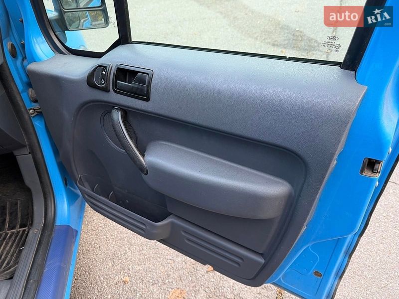 Вантажний фургон Ford Transit Connect 2010 в Києві