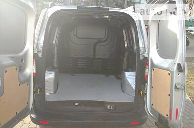 Грузопассажирский фургон Ford Transit Courier 2017 в 