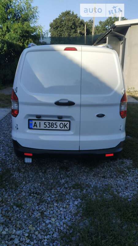Грузовой фургон Ford Transit Courier 2017 в Белой Церкви