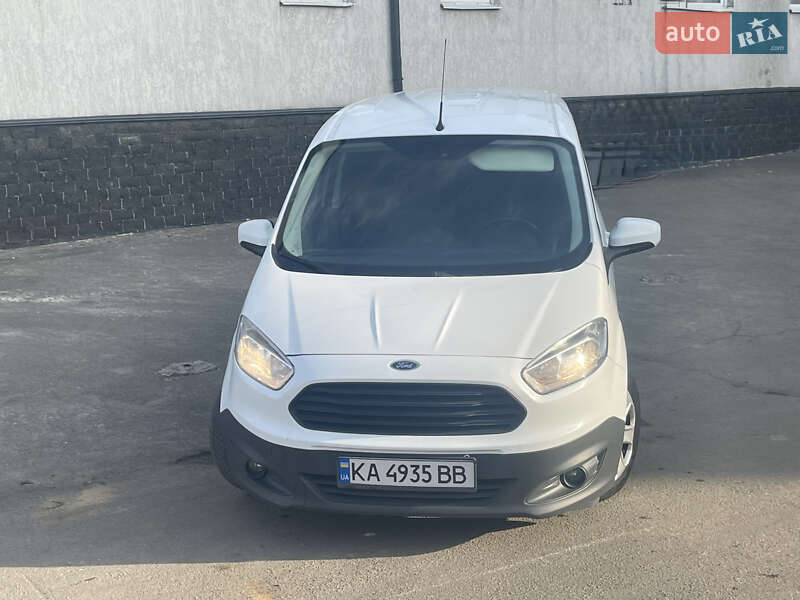 Рефрижератор Ford Transit Courier 2017 в Киеве