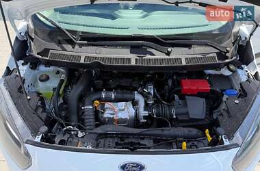 Грузовой фургон Ford Transit Courier 2023 в 