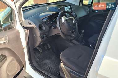 Грузовой фургон Ford Transit Courier 2015 в 