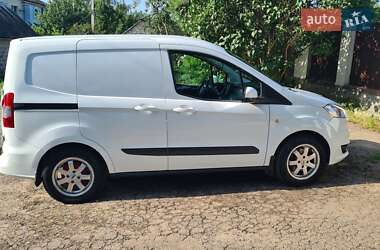 Грузовой фургон Ford Transit Courier 2015 в 