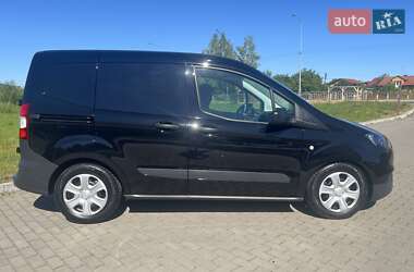 Вантажний фургон Ford Transit Courier 2022 в Львові