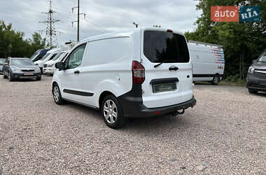Грузовой фургон Ford Transit Courier 2020 в 