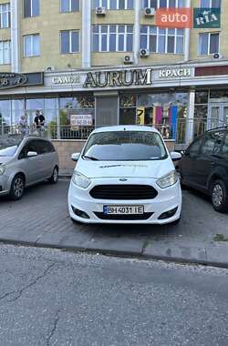 Вантажний фургон Ford Transit Courier 2015 в 