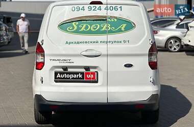Вантажний фургон Ford Transit Courier 2015 в 