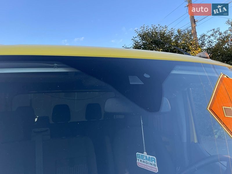 Автовоз Ford Transit Courier 2015 в Виннице