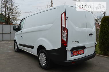 Вантажопасажирський фургон Ford Transit Custom 2015 в 