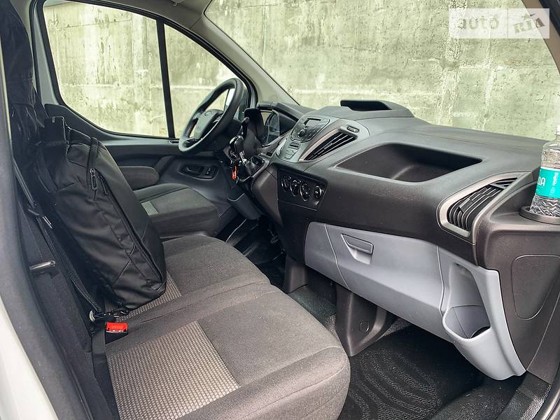 Вантажопасажирський фургон Ford Transit Custom 2015 в Києві фото 11 Вантажопасажирський фургон Ford Transit Custom 2015 в Києві