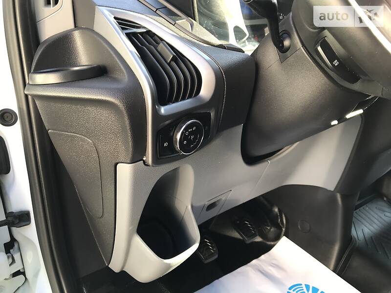 Вантажопасажирський фургон Ford Transit Custom 2016 в Одесі фото 14 Вантажопасажирський фургон Ford Transit Custom 2016 в Одесі