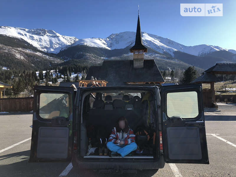 Мінівен Ford Transit Custom 2012 в Яремчі