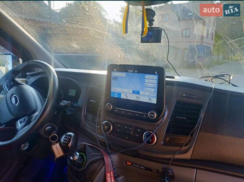 Минивэн Ford Transit Custom 2018 в Шумске фото 5 Минивэн Ford Transit Custom 2018 в Шумске