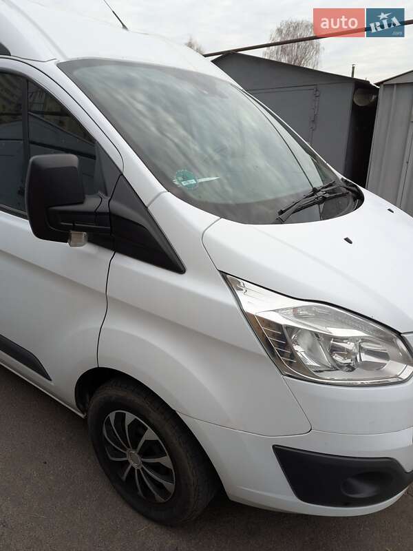 Вантажний фургон Ford Transit Custom 2017 в Києві