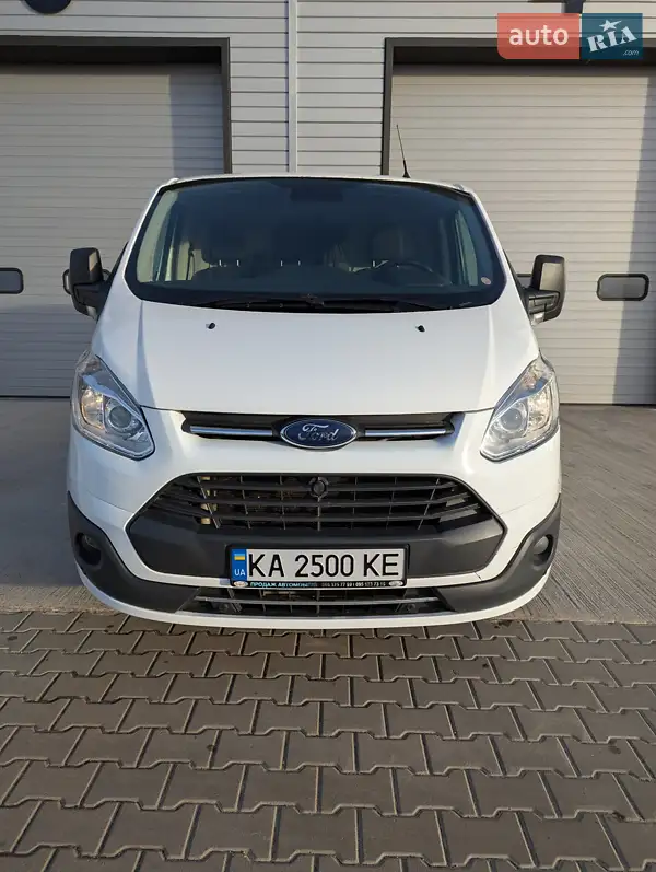 Грузовой фургон Ford Transit Custom 2018 в 