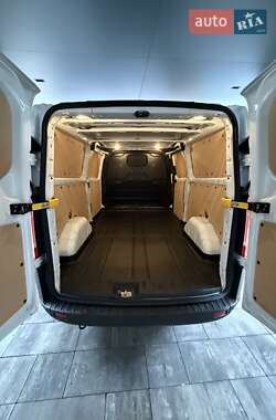Вантажний фургон Ford Transit Custom 2022 в 
