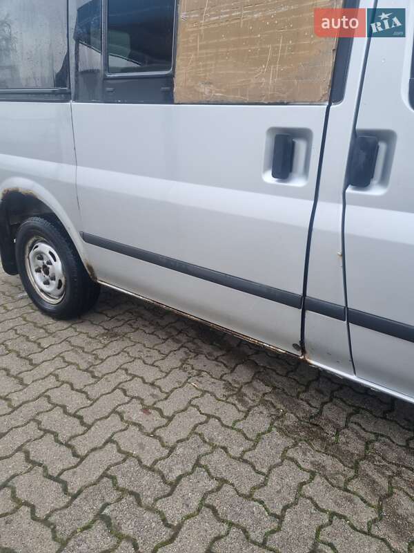Ford Transit Custom, фото з оголошення