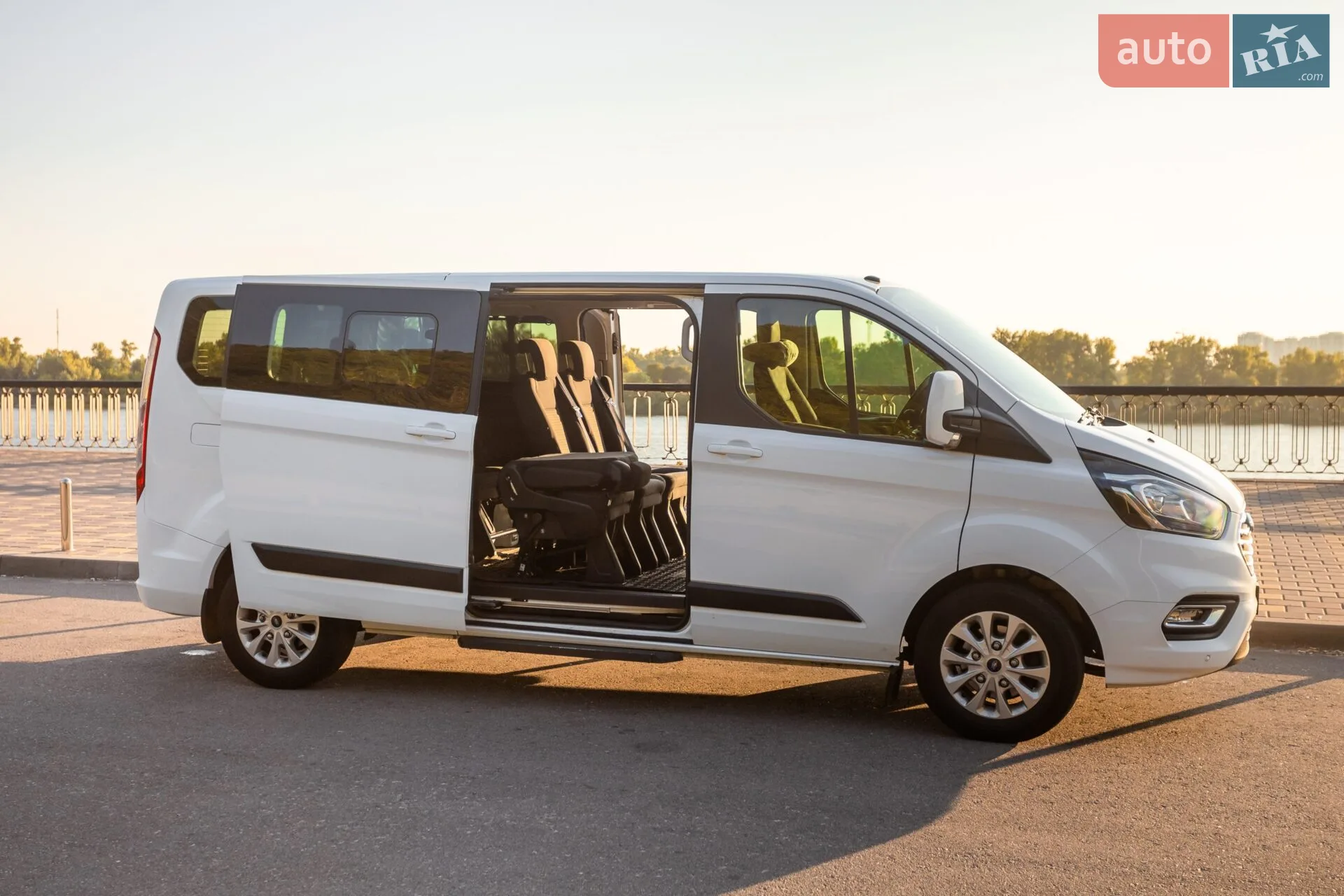 2018 Ford Transit Connect - мініатюра 5
