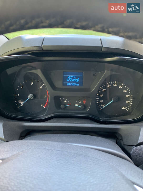 Вантажний фургон Ford Transit Custom 2015 в Львові