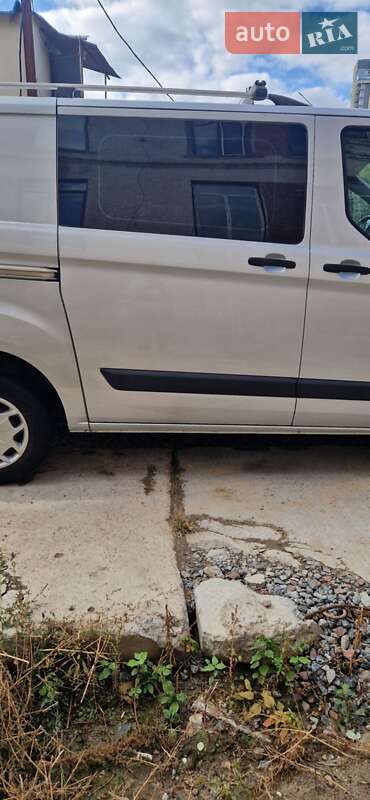 Вантажопасажирський фургон Ford Transit Custom 2016 в Києві фото 7 Вантажопасажирський фургон Ford Transit Custom 2016 в Києві