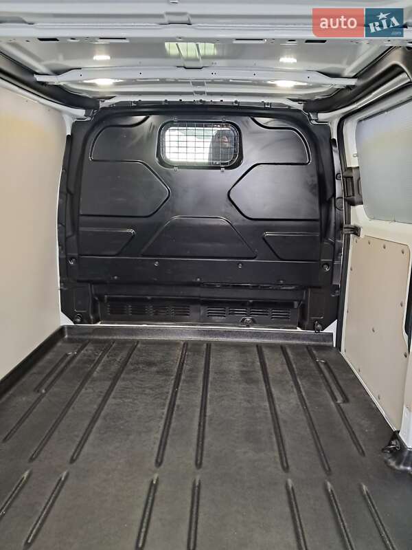 Вантажний фургон Ford Transit Custom 2018 в Львові