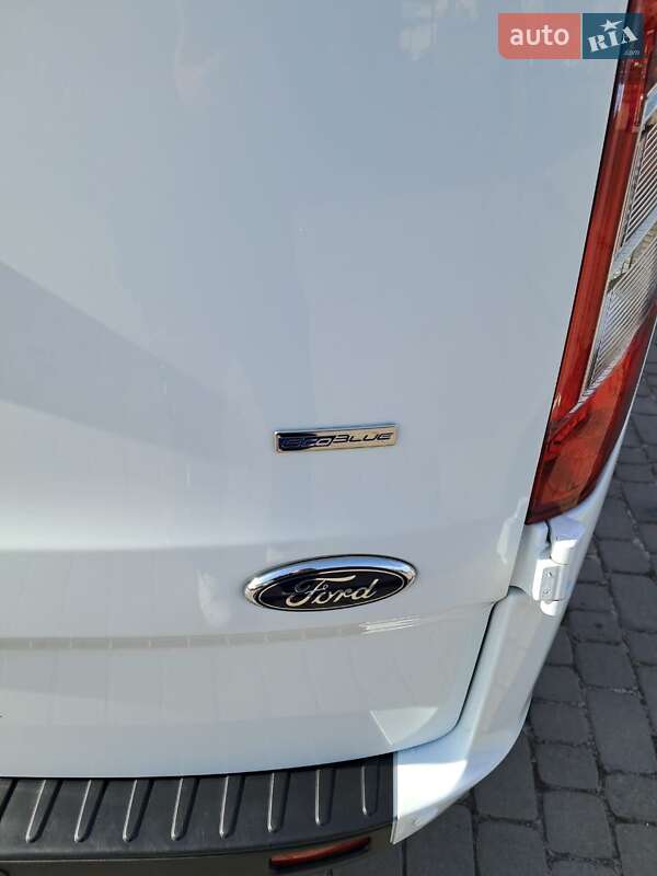 Вантажний фургон Ford Transit Custom 2018 в Львові