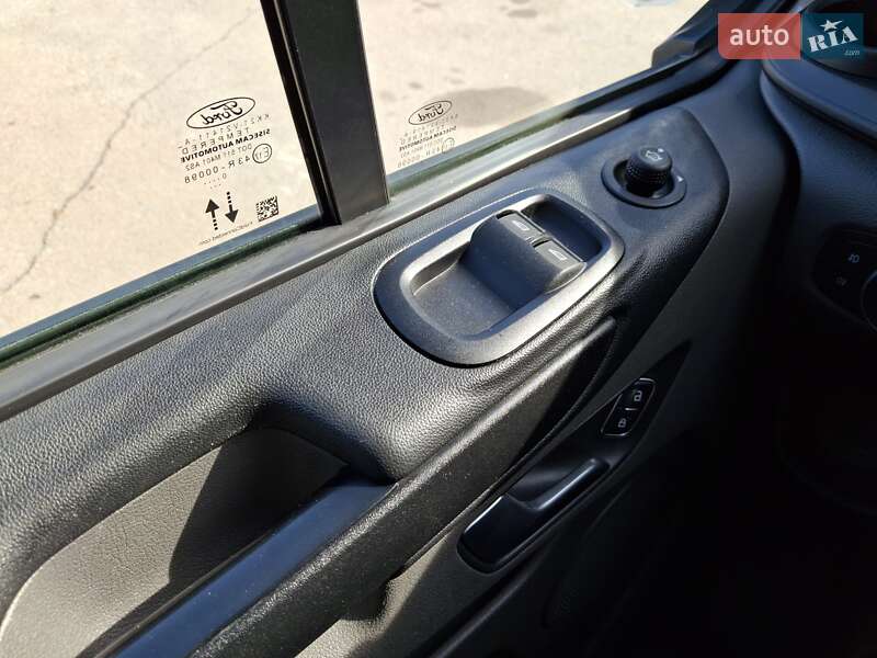 Вантажний фургон Ford Transit Custom 2020 в Коростені