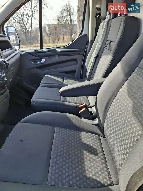 Вантажний фургон Ford Transit Custom 2020 в Коростені
