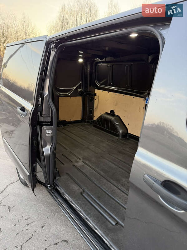 Грузовой фургон Ford Transit Custom 2020 в Киеве