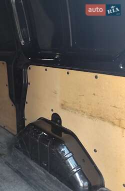 Грузовой фургон Ford Transit Custom 2014 в 