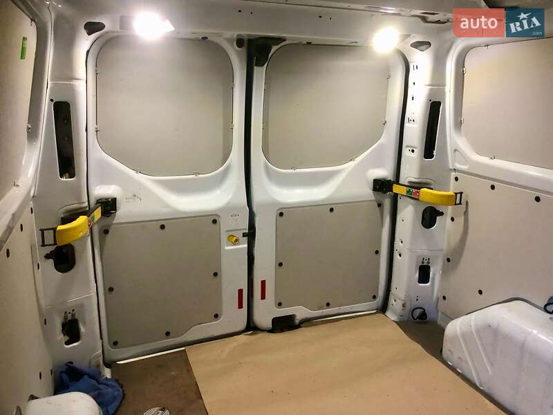 Грузовой фургон Ford Transit Custom 2018 в Киеве фото 6 Грузовой фургон Ford Transit Custom 2018 в Киеве