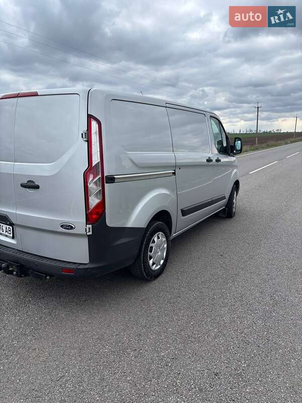 Грузовой фургон Ford Transit Custom 2017 в Губинихи фото 11 Грузовой фургон Ford Transit Custom 2017 в Губинихи