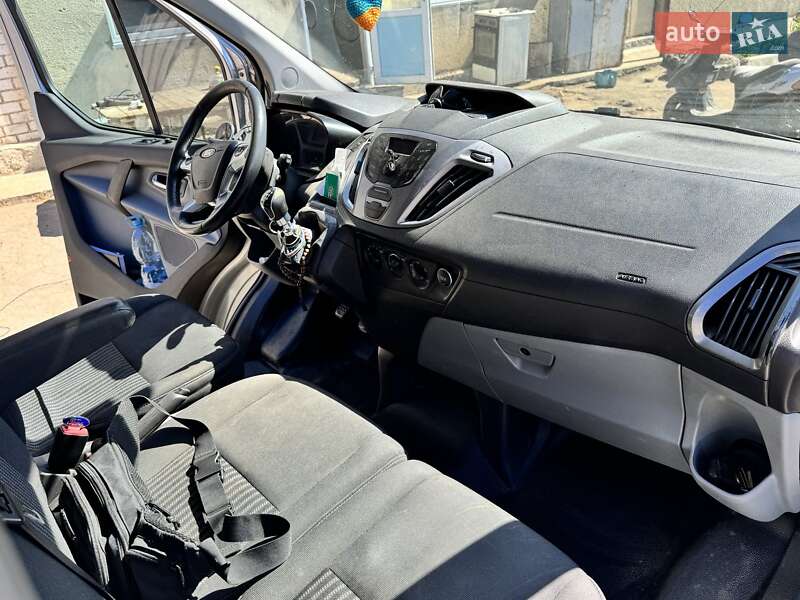 Минивэн Ford Transit Custom 2014 в Николаеве фото 9 Минивэн Ford Transit Custom 2014 в Николаеве