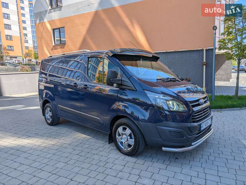 Вантажний фургон Ford Transit Custom 2014 в Івано-Франківську