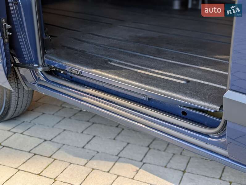 Вантажний фургон Ford Transit Custom 2014 в Івано-Франківську