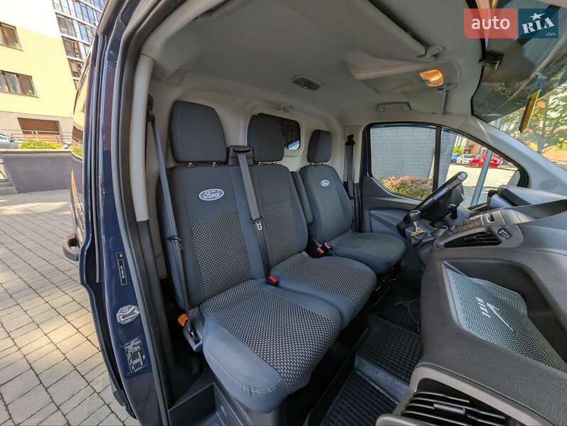 Вантажний фургон Ford Transit Custom 2014 в Івано-Франківську