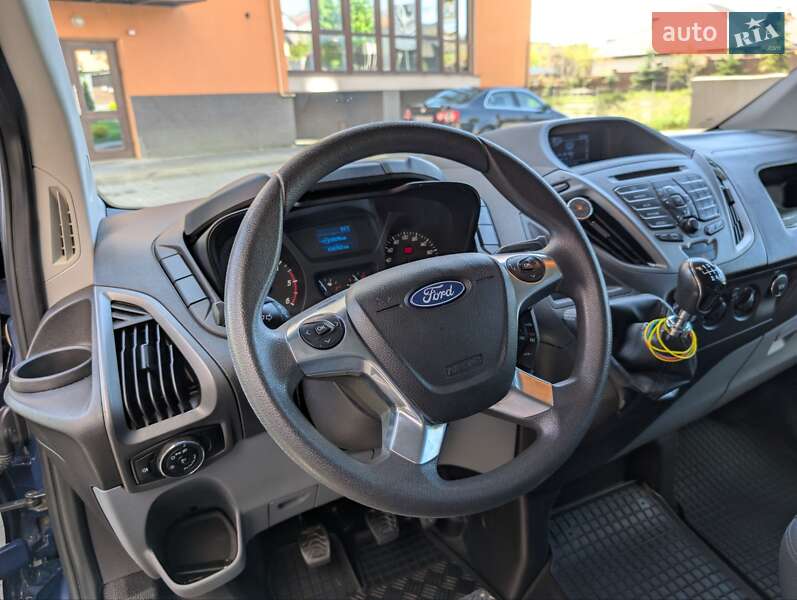 Вантажний фургон Ford Transit Custom 2014 в Івано-Франківську