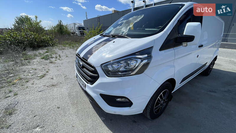 Вантажний фургон Ford Transit Custom 2018 в Києві