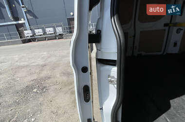 Грузовой фургон Ford Transit Custom 2018 в 