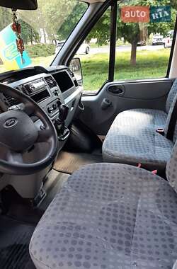 Другие грузовики Ford Transit Custom 2011 в 