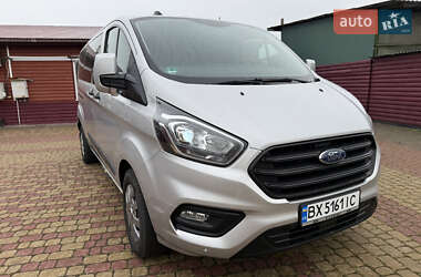 Минивэн Ford Transit Custom 2020 в 