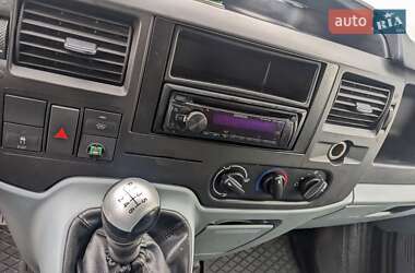 Ліфтбек Ford Transit Custom 2013 в 