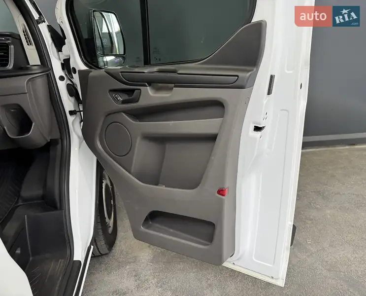 Вантажний фургон Ford Transit Custom 2021 в 