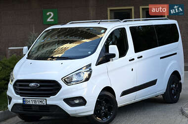 Минивэн Ford Transit Custom 2020 в 