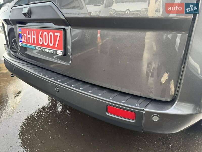 Вантажний фургон Ford Transit Custom 2020 в Луцьку