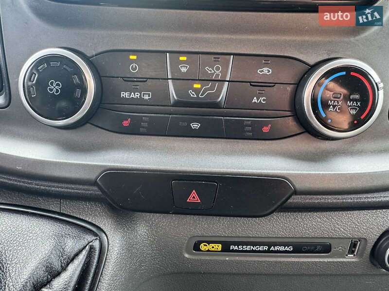 Вантажний фургон Ford Transit Custom 2020 в Луцьку