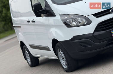 Вантажний фургон Ford Transit Custom 2015 в 