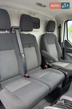 Вантажний фургон Ford Transit Custom 2015 в 