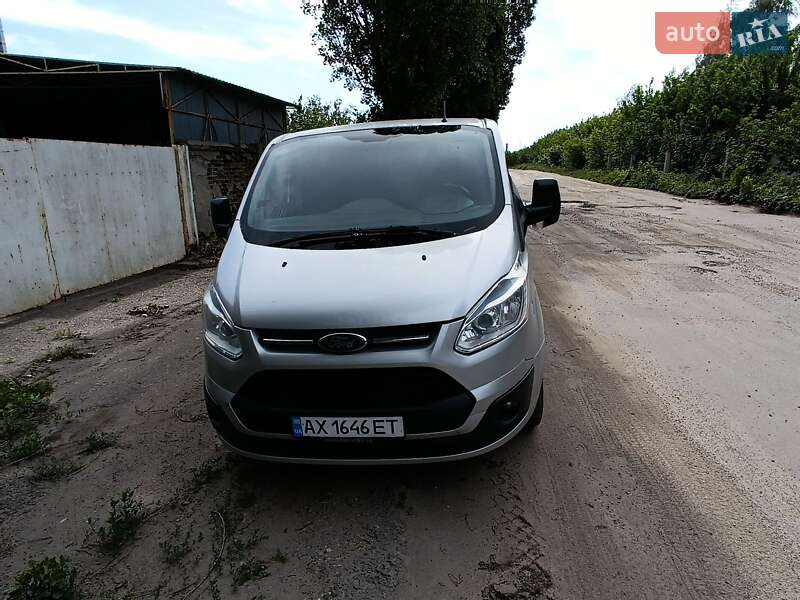 Автовоз Ford Transit Custom 2013 в 