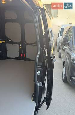 Вантажний фургон Ford Transit Custom 2021 в 